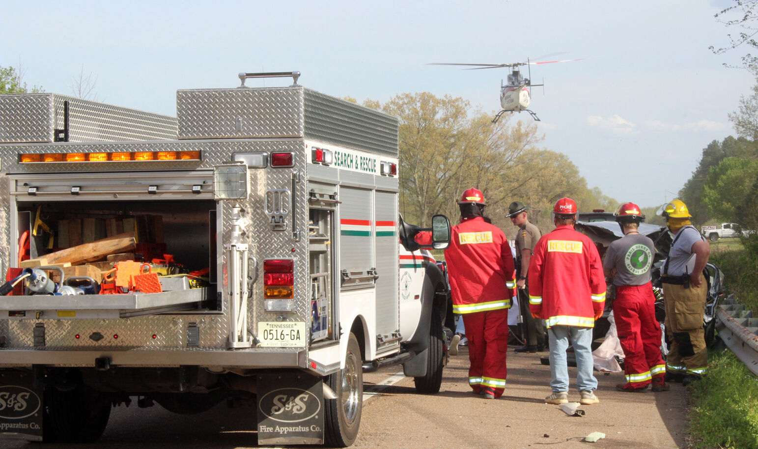 One person dead in Highway 641 wreck